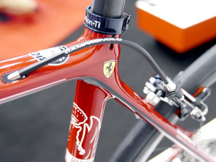Дороже Lanos: Ferrari представили велосипед за ?15 тысяч