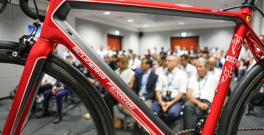 Дороже Lanos: Ferrari представили велосипед за ?15 тысяч