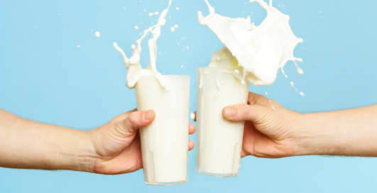 Как с помощью молока склеить разбитую чашку