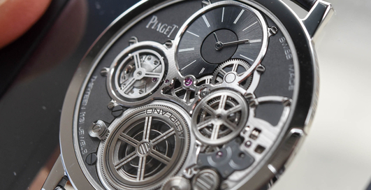 Толщина — 2 мм: как выглядят самые тонкие часы в мире