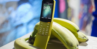"Бананафон" — возрождение: в Nokia реинкарнируют телефон из "Матрицы"