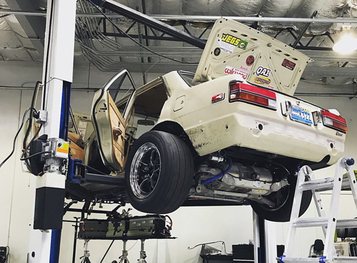 Тесло-Хонда: Accord с движком Tesla разогнался до 96 км/ч за 2,7 сек