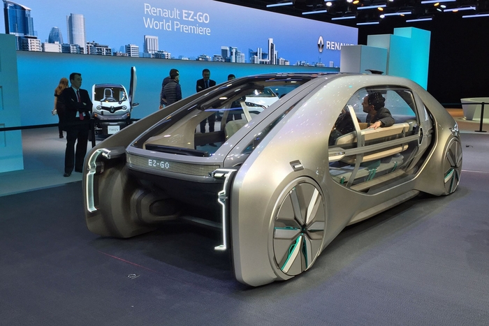 Renault EZ-GO: робот на колесах, который заменит маршрутки и такси Renault EZ-GO: робот на колесах, который заменит маршрутки и такси