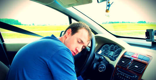 5 лайфхаков: как не уснуть за рулем во время длительного путешествия