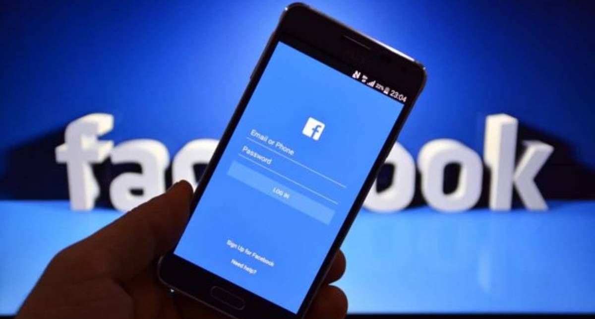 Facebook хочет знать о банковских счетах своих пользователей