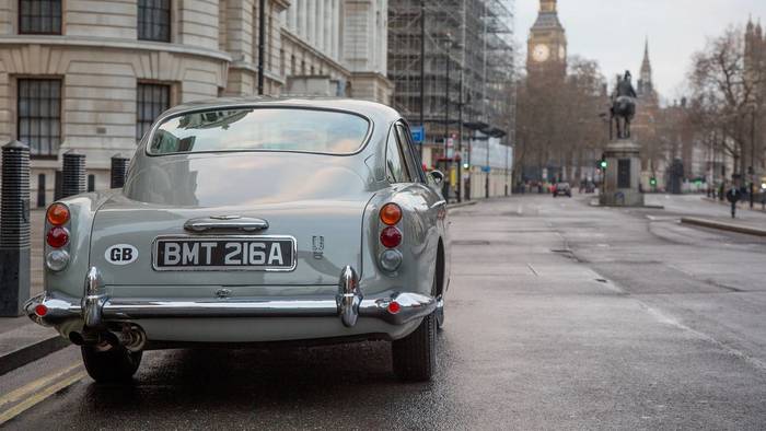 Легенда возвращается: Aston Martin поставит на конвейер авто Бонда