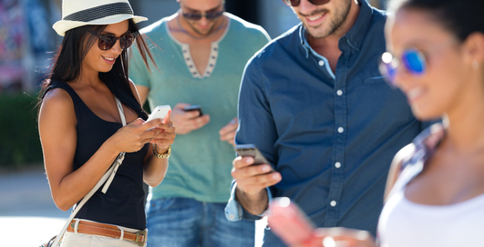 Любимый смартфон: Как избавиться от зависимости