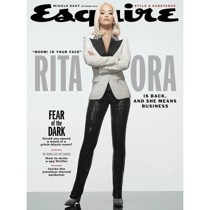 С глубоким декольте: На обложке Esquire в Эмиратах впервые появилась женщина