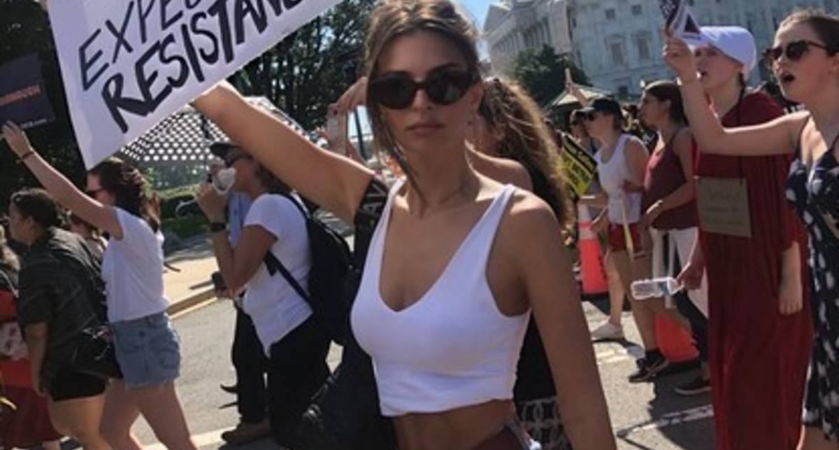 В США арестовали сексуальную модель Эмили Ратаковски