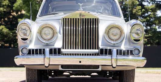 Самый необычный Rolls-Royce: с унитазом и странным дизайном