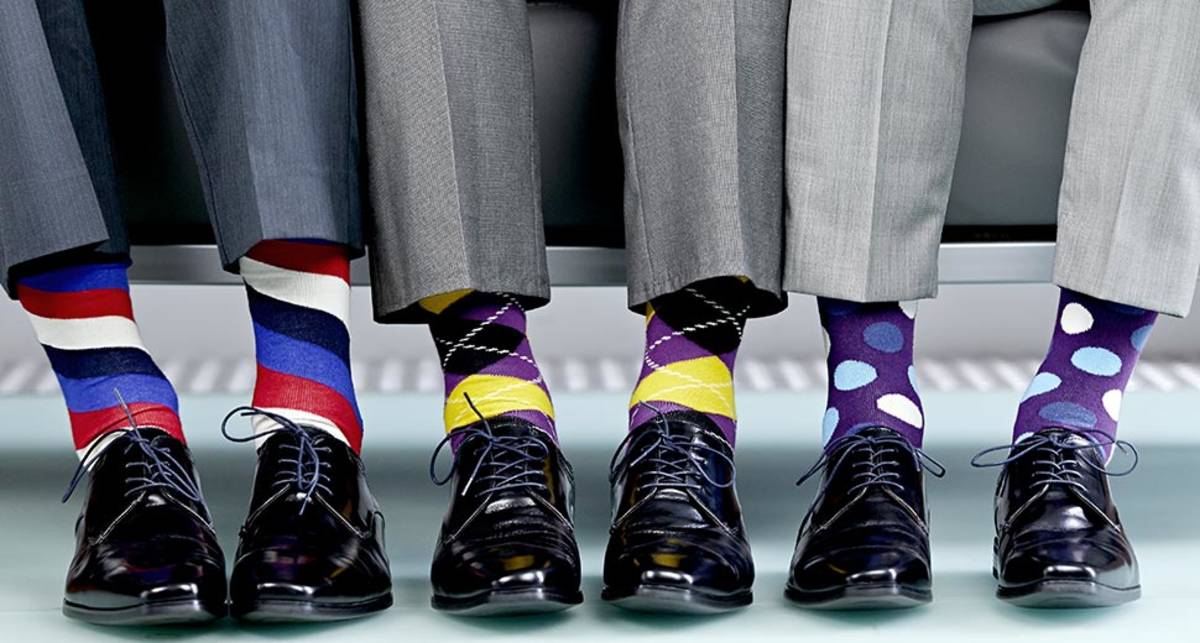 Как правильно выбирать носки: смотри на цвет и рисунок - mport.ua