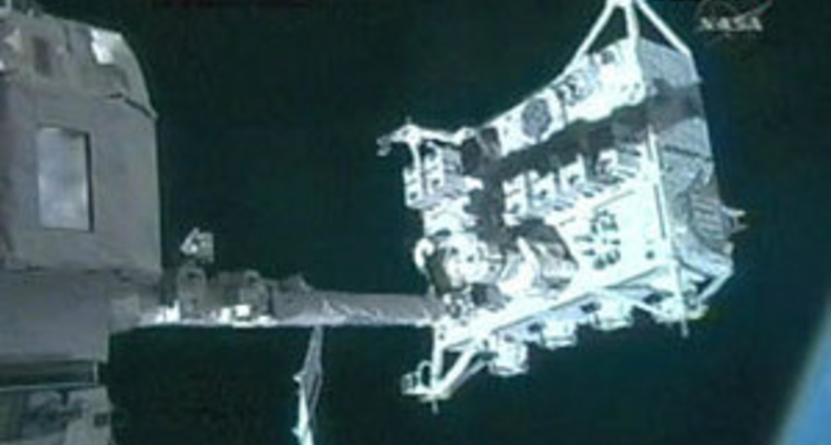 На МКС прошли сразу две коррекции орбиты