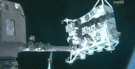 На МКС прошли сразу две коррекции орбиты