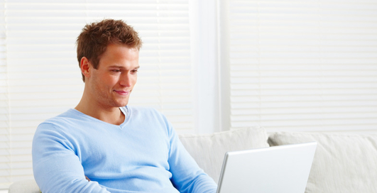 Ищем подружку в Интернете