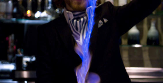 Коктейль Blue Blazer (Синяя куртка)