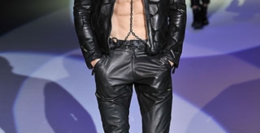 Мужская мода в Милане: БДСМ на подиуме