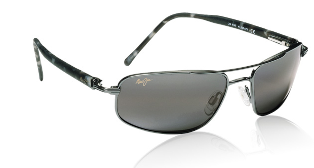 Хит сезона: авиаторы с облачным контрастом