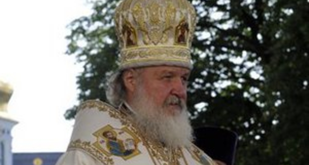 Патриарх Кирилл призвал священников активнее использовать интернет