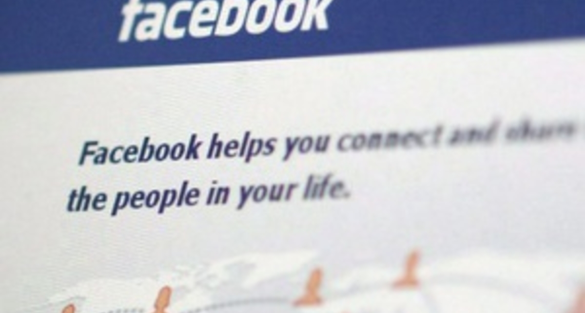 Количество пользователей мобильной версии Facebook превысило население России