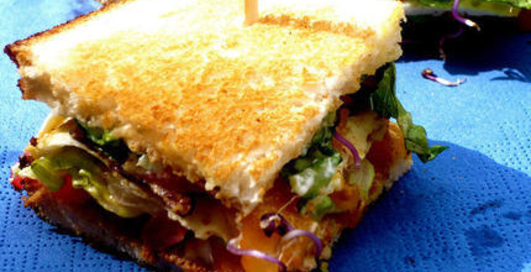 Готовим клаб-сэндвич от Джуда Лоу