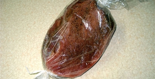 Субботний завтрак: сделай мясо в рукаве