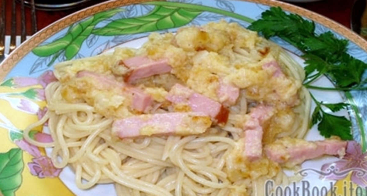 Готовим по-итальянски: спагетти с сырным соусом