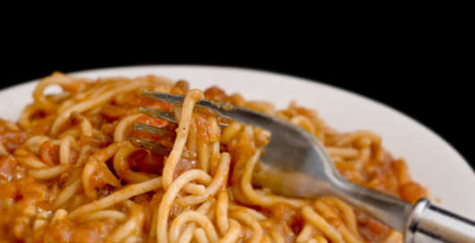 Калорийный завтрак: спагетти по-милански