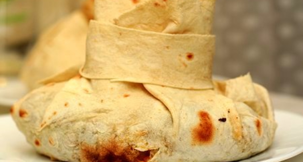 Прямо с Кавказа: мясо в армянском лаваше