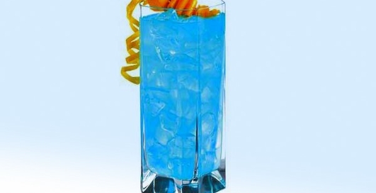 Коктейль цвета неба: Blue Breeze
