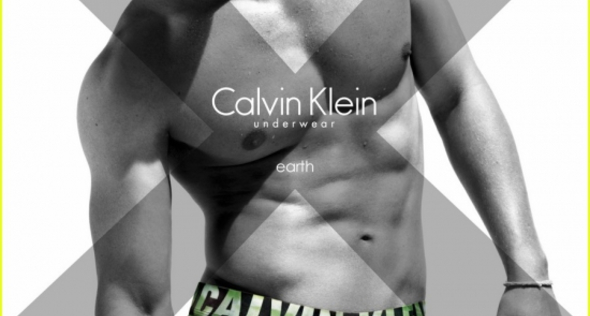 Calvin Klein X: трусы от звезды