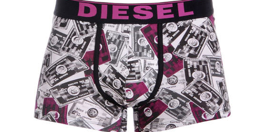Трусы с кредитками от Diesel