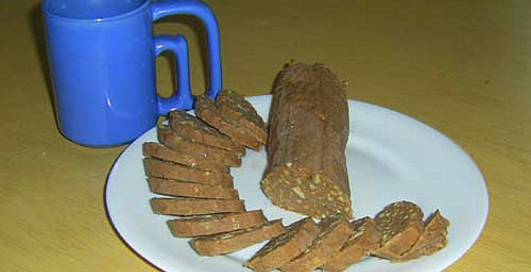 Набираем вес: готовим Сладкую колбасу