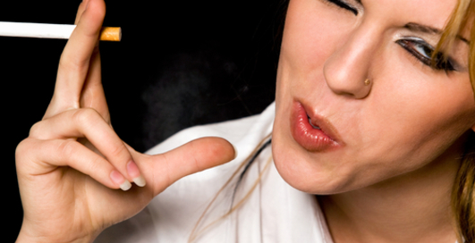Курение делает мозг тоньше