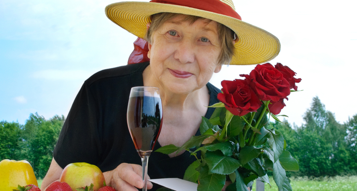 Комменты недели: кому бабку из секс-шопа?