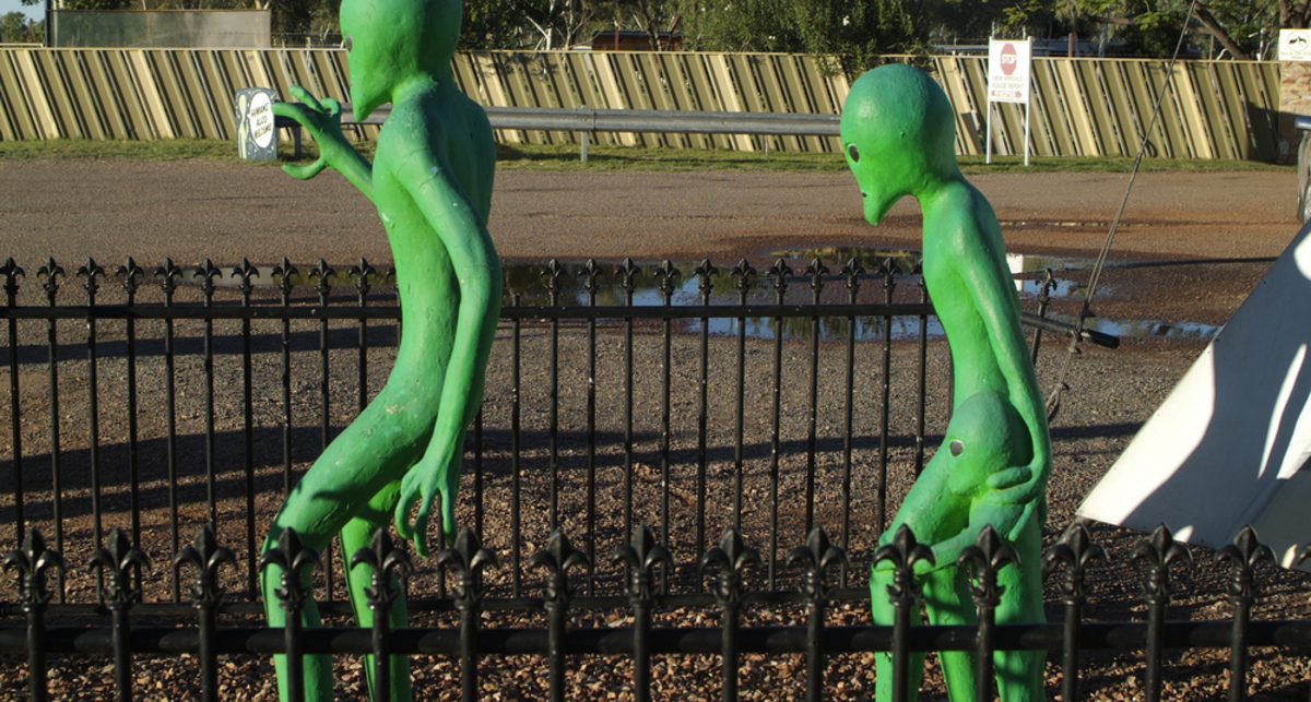 Игрушка дня: закидай пришельцев насмерть