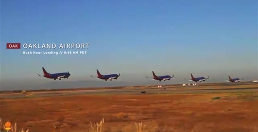 Авиаторы устроили танец самолетов