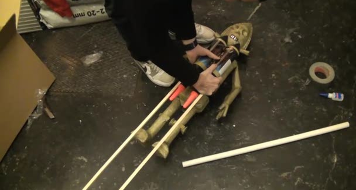 Игрушка дня: робот, который умел летать