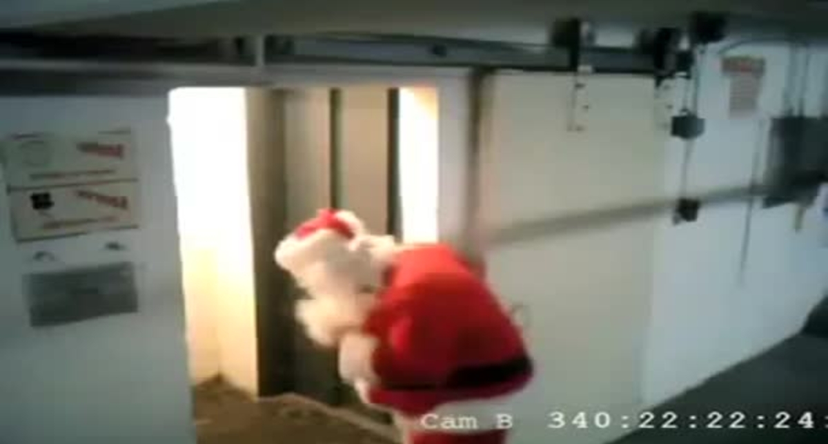 Хороший Санта – пьяный Санта!