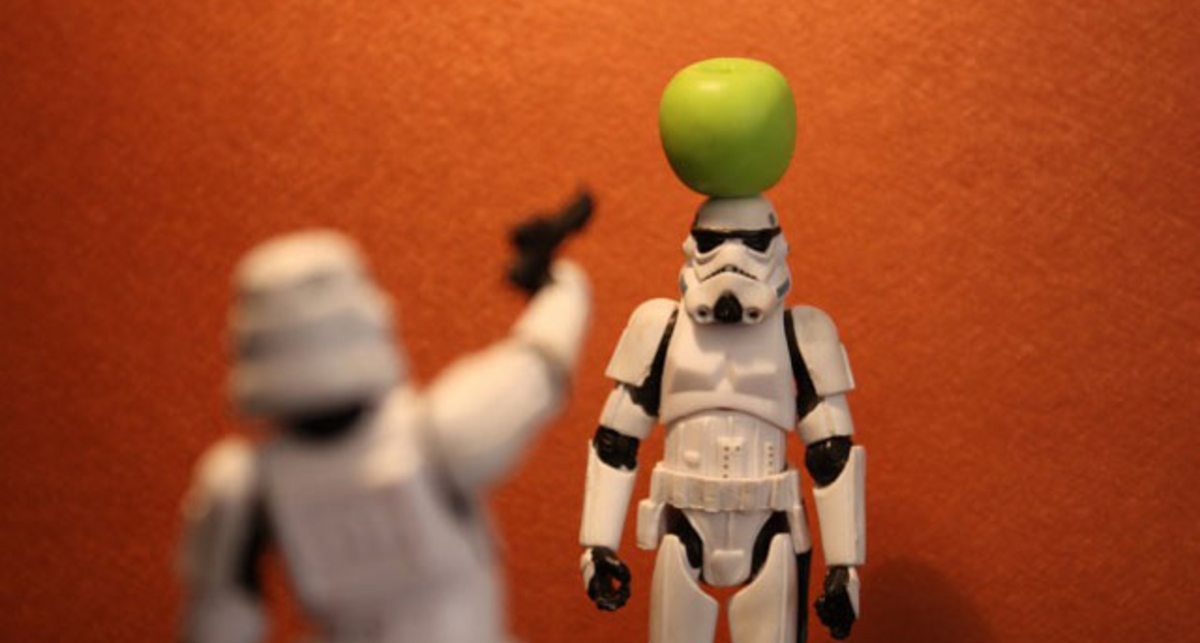 Игрушка дня: веселые штурмовики