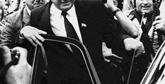 К юбилею Коржакова: самые крутые охранники