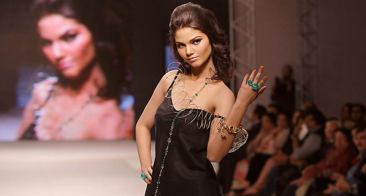 Назло талибам: конкурс красоты в Пакистане