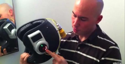 Игрушка дня: шлем для бритья