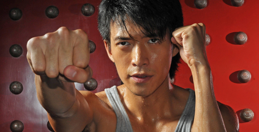 По-мужски: китайцы дерутся из-за водки