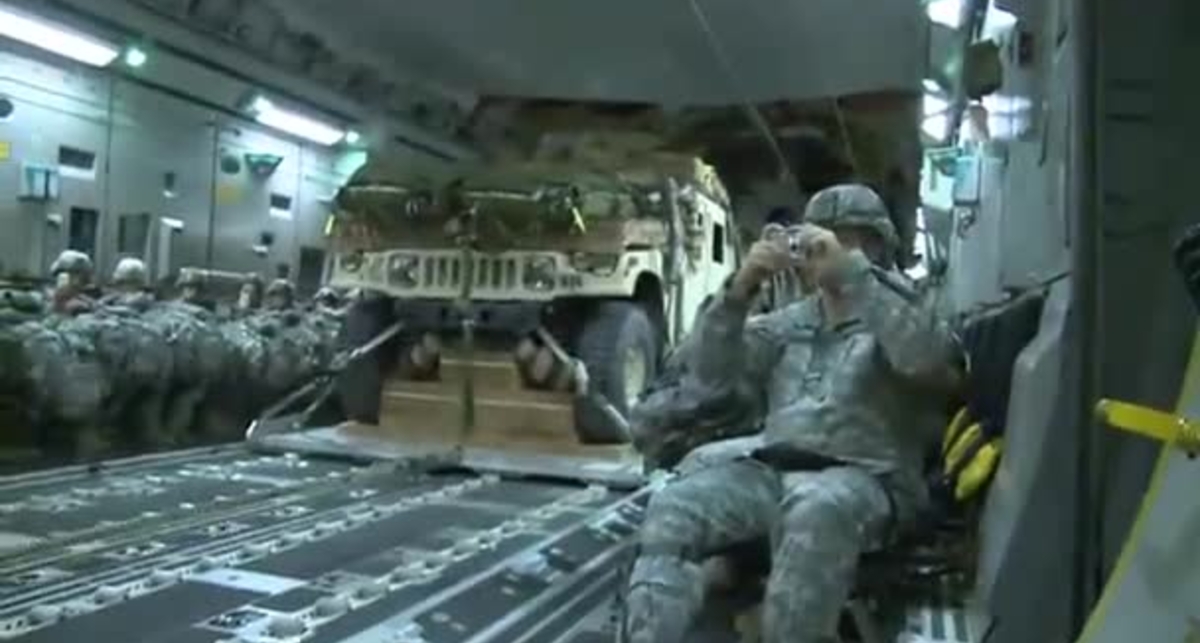 Сбросить груз: Хаммер уходит в небо