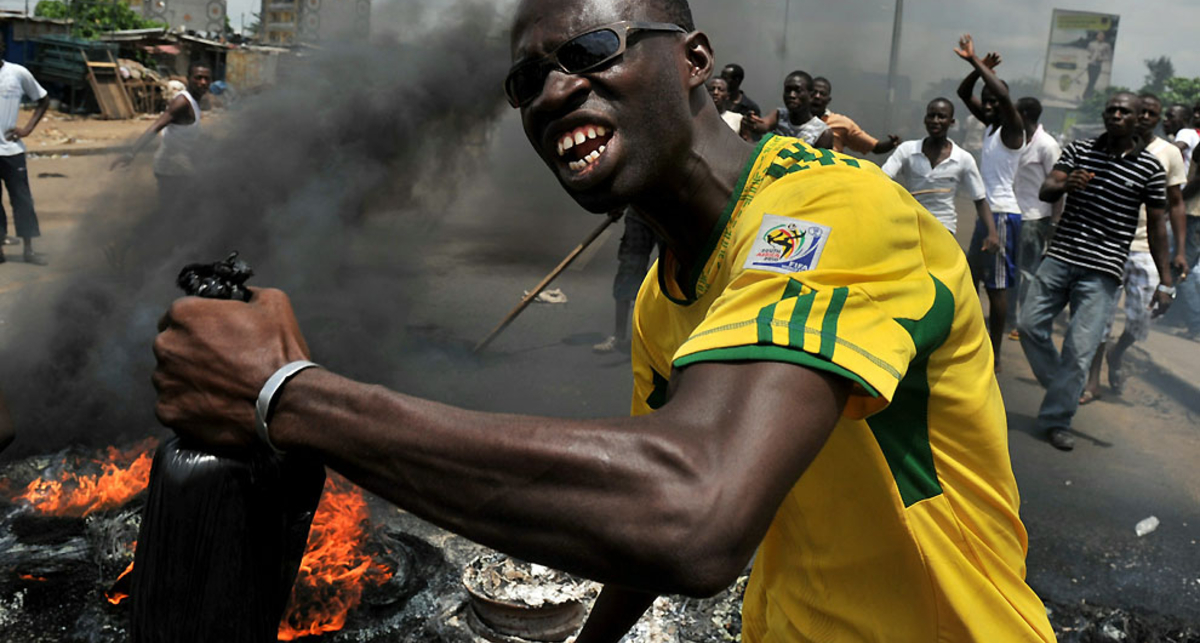 В Кот-д’Ивуаре – настоящая бойня