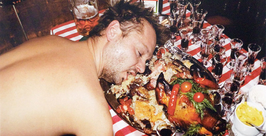 Гламур капут: немецкий фотограф взорвал Москву