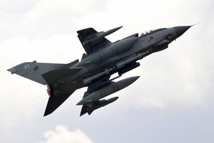 Самолеты коалиции: из чего бомбят Каддафи?