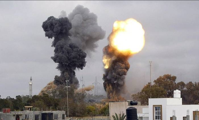 Как бомбили резиденцию Каддафи