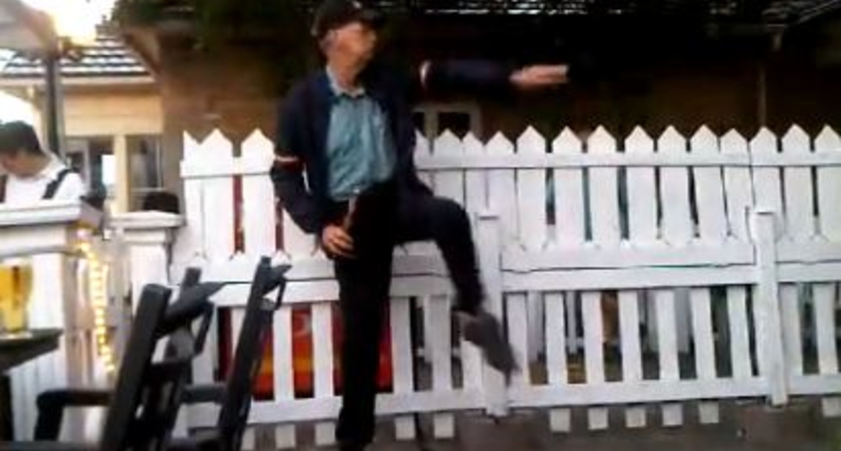 По-мужски: дискотека для пенсионера