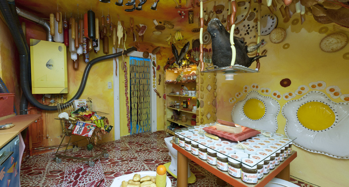 Встречаем лето в музее туалетов